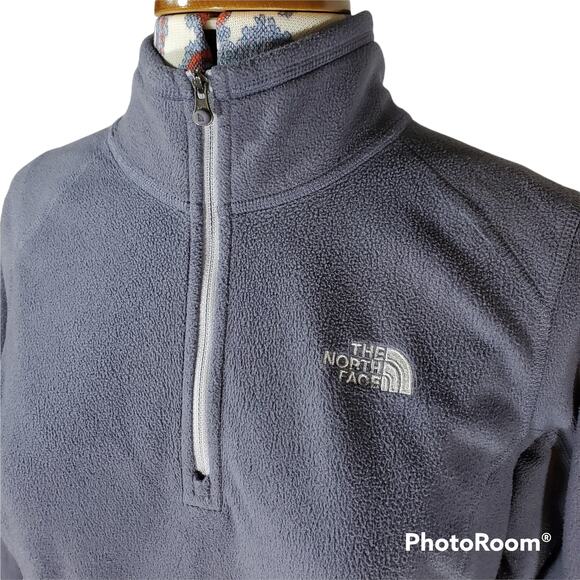 The North Face | Purplish Lightweight Pullover Fleece | Size Medium - Picture 2 of 5